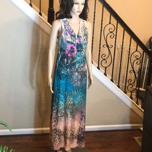 Mushkaby sienna Rose maxi dress